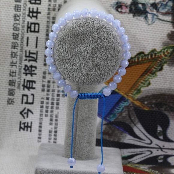 Amandastones Natural Grade AA Blue Lace Agate Bracelet - Picture 5 of 6